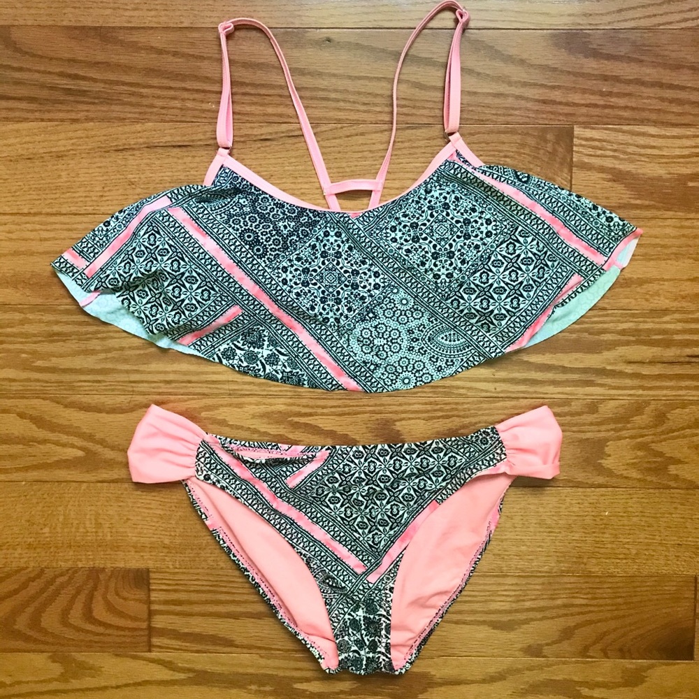Pink/coral bikini